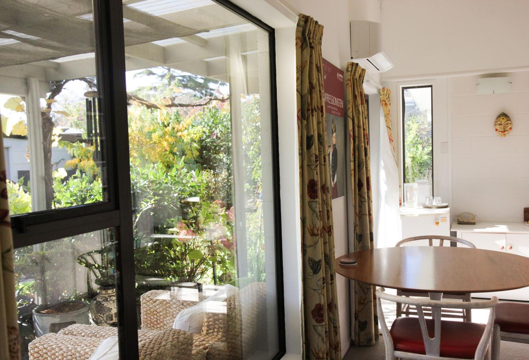 Magnolia House Bed & Breakfast Blenheim Bagian luar foto